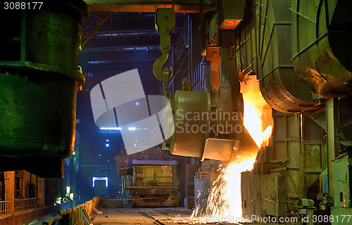 Image of Pouring of liquid metal