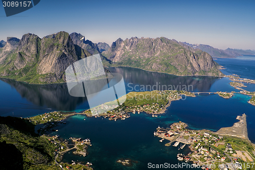 Image of Reine