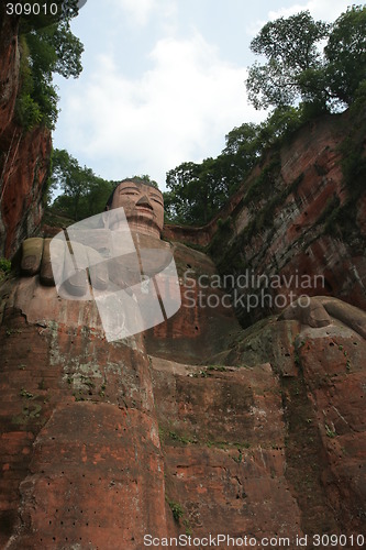 Image of Grand Buddha statue in Leshan, China