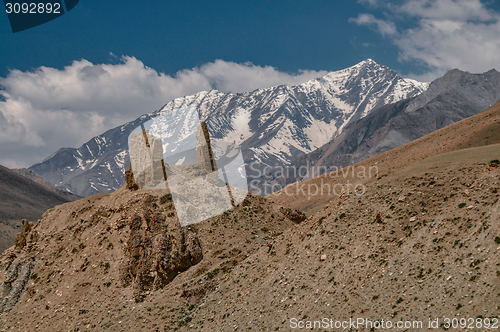 Image of Buddhist shrines