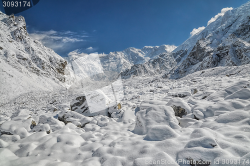 Image of Himalayas near Kanchenjunga