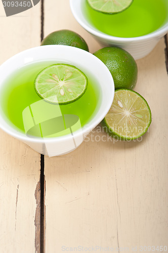 Image of green lime lemonade 