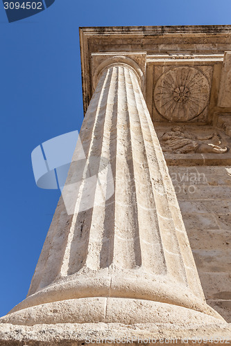 Image of Roman columns