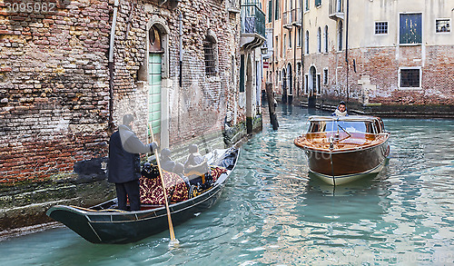 Image of Venetian Traffic