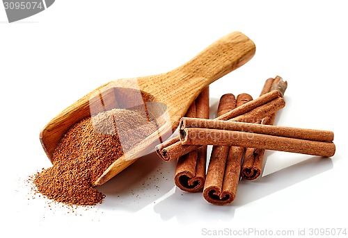 Image of cinnamon ground and sticks