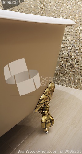 Image of bath in a classic style