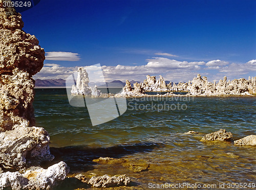 Image of Lake Mono