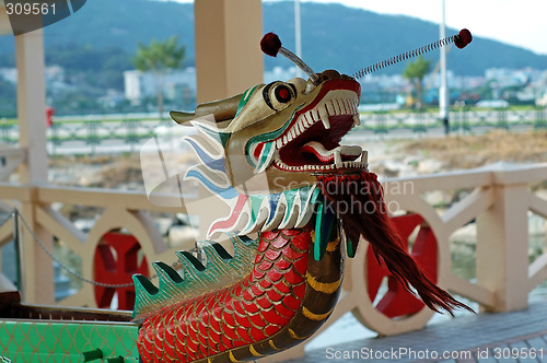 Image of Head of dragonboat