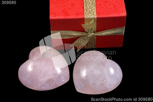 Image of Stoned hearts and gift box