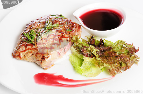 Image of Grilled steaks and vegetable salad