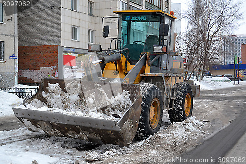 Image of Cleaning of snow from city streets.