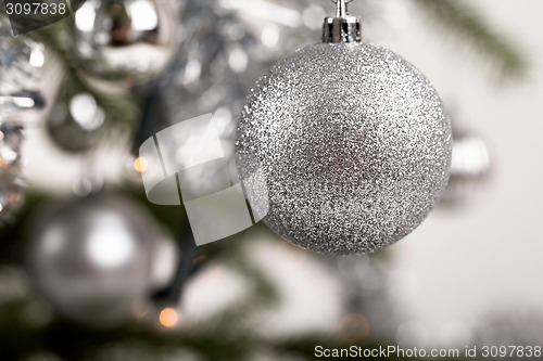 Image of Decorated christmas tree with silver balls 