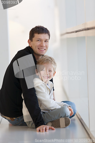 Image of family at the airport