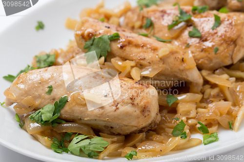 Image of Chicken in almond sauce clsoeup
