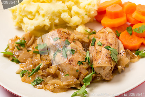 Image of Chicken in almond sauce dinner