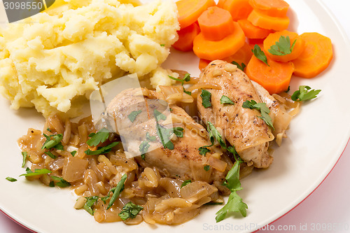 Image of Chicken in almond sauce dinner