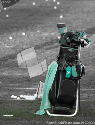 Image of Golf: Aqua Green is cool