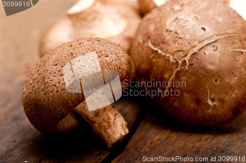 Image of shiitake mushrooms