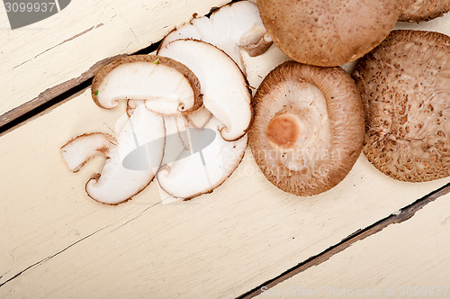 Image of shiitake mushrooms