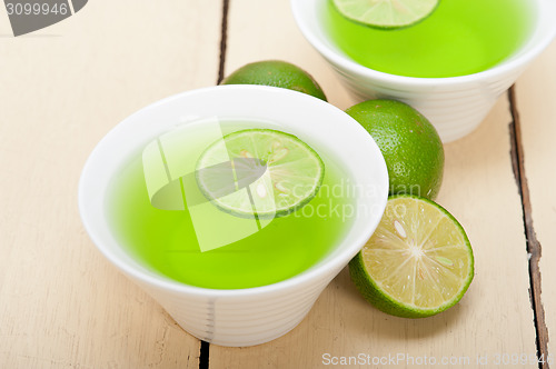 Image of green lime lemonade 