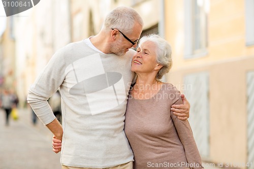 Image of senior couple on city street