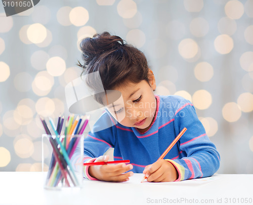 Image of little girl drawing