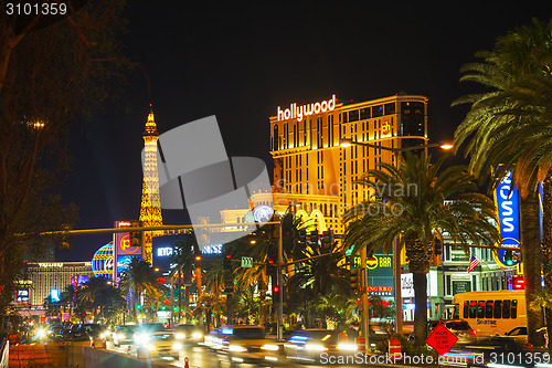 Image of Las Vegas boulevard in the night