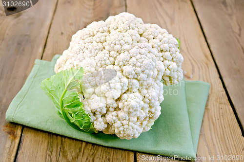 Image of Cauliflower on napkin and board