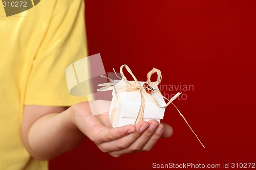 Image of Giving a gift
