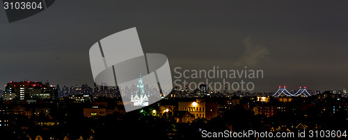 Image of Manhattan skyline at night