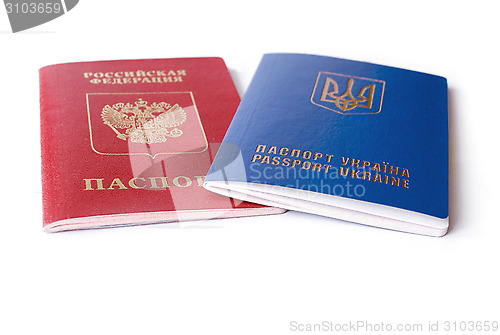 Image of Ukrainian and Russian ID passports 