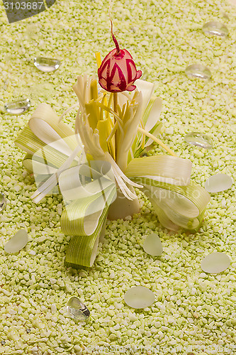 Image of Decorative flower of leeks and radishes