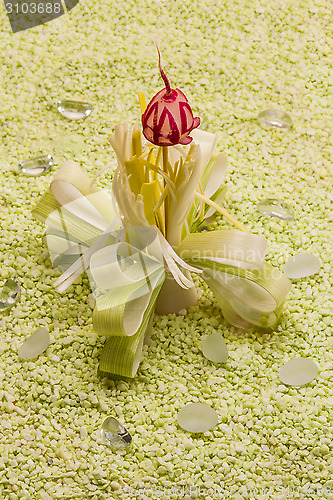 Image of Decorative flower of leeks and radishes