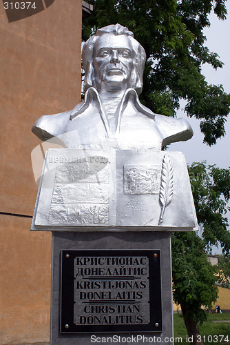 Image of Monument of poet
