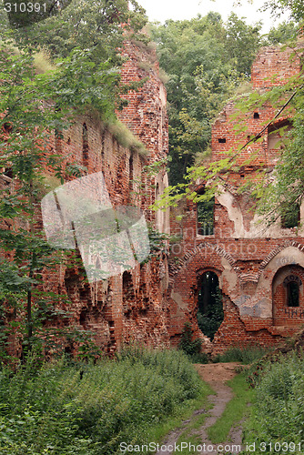 Image of Wall of brick castle