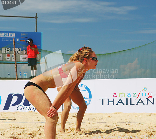 Image of Quarter finals of the Swatch-FIVB Women's Beach Volleyball World