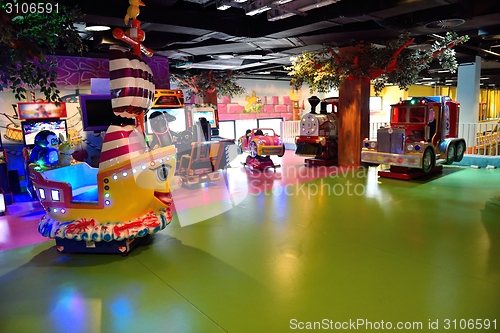 Image of shopping mal playground