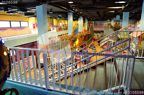 Image of shopping mal playground