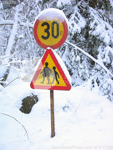 Image of Road sign 2