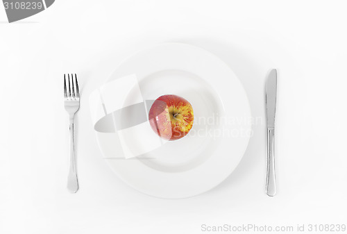 Image of Apple on plate