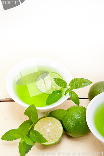 Image of mint infusion tea tisane with lime