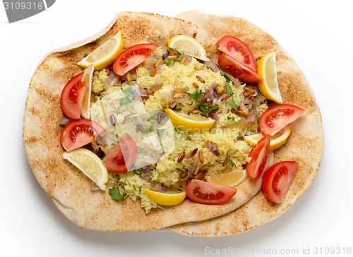 Image of Syrian fish with rice from above