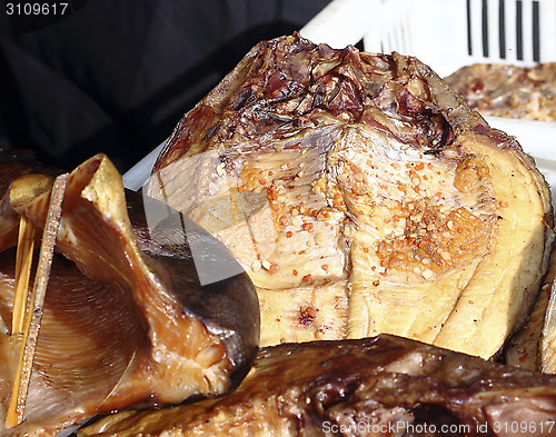Image of Smoked fish in market