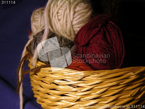 Image of Yarn 2