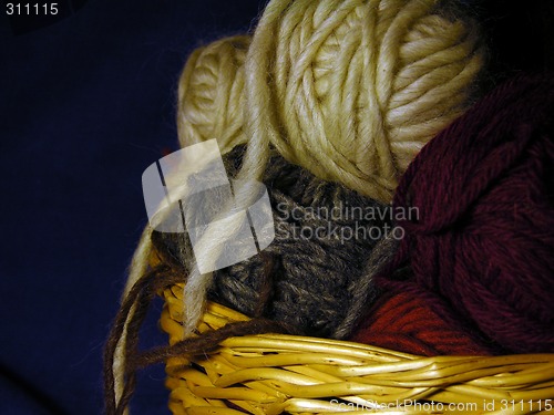 Image of Yarn 3