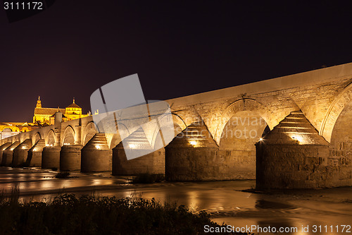 Image of Cordoba Bridge during night