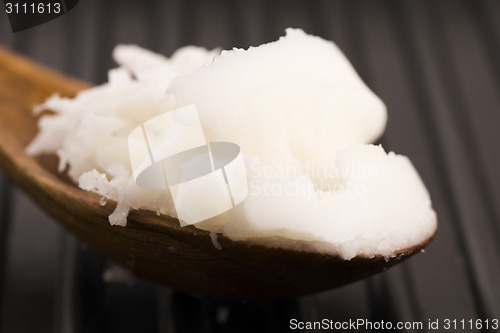 Image of coconut oil 