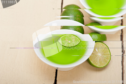 Image of green lime lemonade 