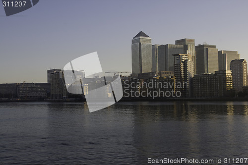 Image of Skyline by Themsen