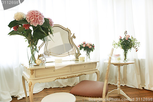 Image of dressing table